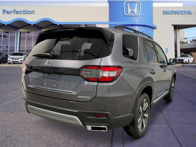 new 2025 Honda Pilot car, priced at $51,095