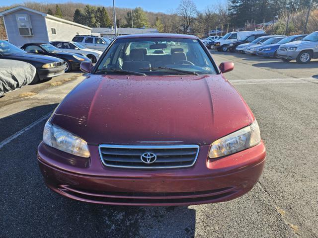 used 2000 Toyota Camry car, priced at $4,995