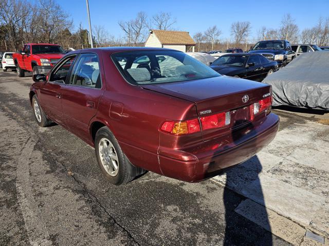 used 2000 Toyota Camry car, priced at $4,995