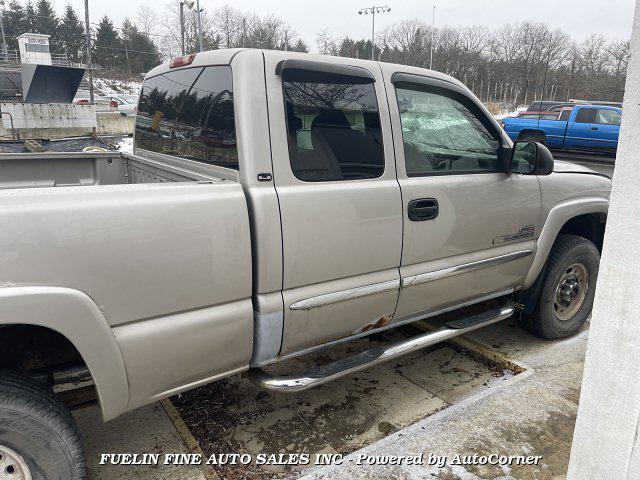 used 2004 GMC Sierra 2500 car, priced at $3,995