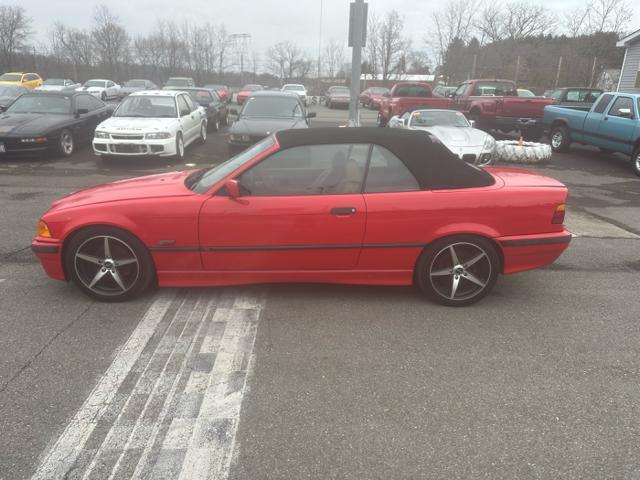 used 1996 BMW 318 car, priced at $3,195