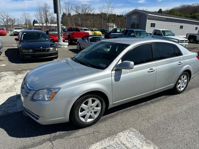 used 2006 Toyota Avalon car, priced at $4,995