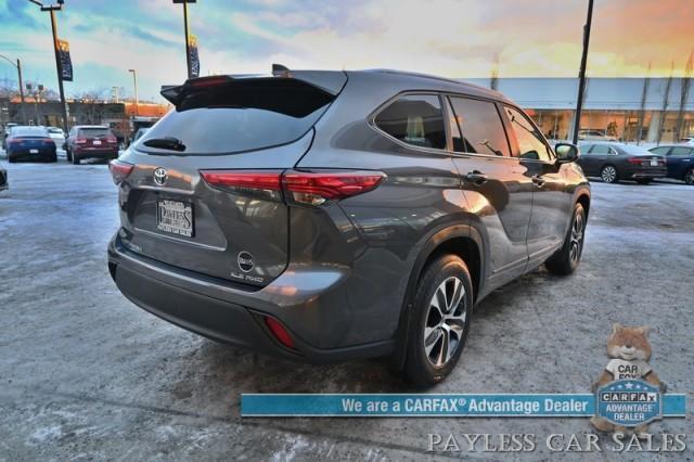 used 2023 Toyota Highlander car, priced at $38,995