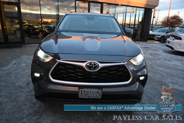 used 2023 Toyota Highlander car, priced at $38,995