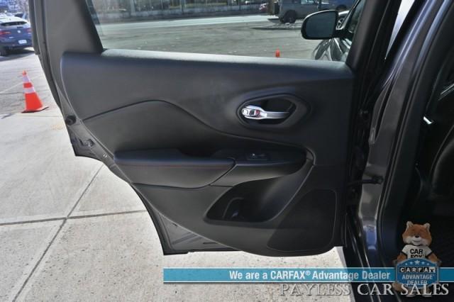used 2019 Jeep Cherokee car