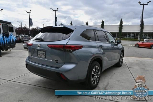 used 2023 Toyota Highlander car, priced at $36,995