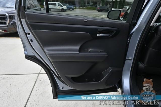 used 2023 Toyota Highlander car, priced at $36,995