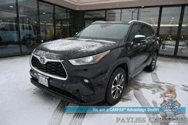 used 2022 Toyota Highlander Hybrid car, priced at $40,995