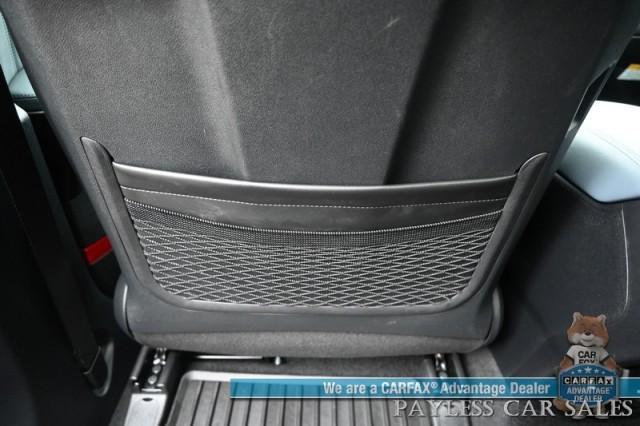 used 2025 Kia Sorento Hybrid car, priced at $47,995