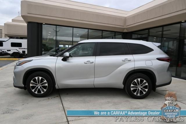 used 2024 Toyota Highlander car, priced at $41,995
