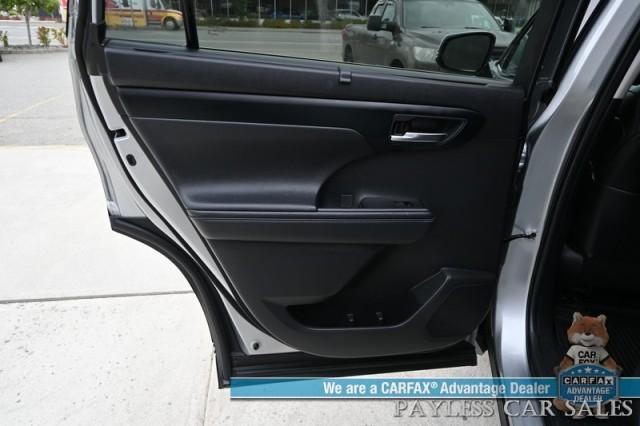 used 2024 Toyota Highlander car, priced at $41,995