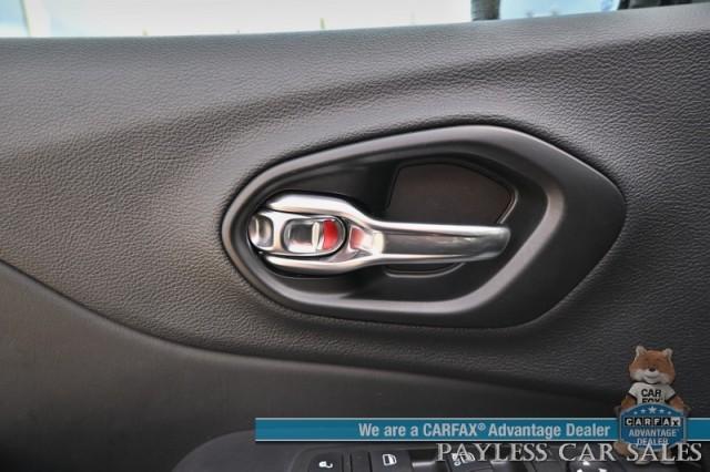 used 2022 Jeep Cherokee car, priced at $25,995