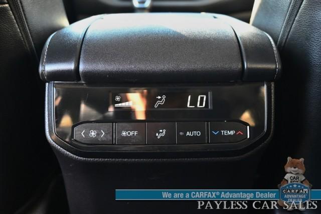 used 2024 Toyota Highlander car, priced at $41,995