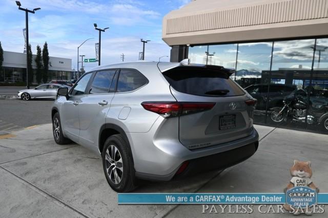 used 2023 Toyota Highlander car, priced at $39,995