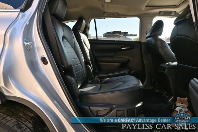 used 2024 Toyota Highlander car, priced at $40,500