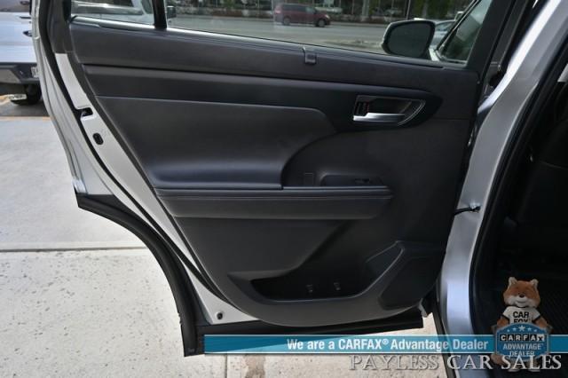 used 2024 Toyota Highlander car, priced at $39,995