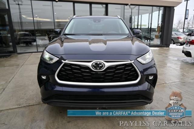 used 2023 Toyota Highlander car, priced at $40,900