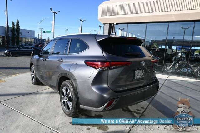 used 2023 Toyota Highlander car, priced at $37,995
