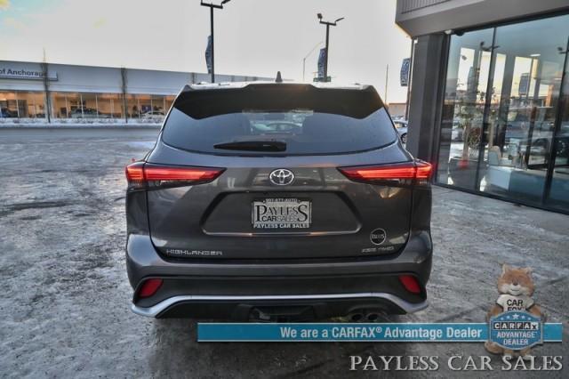 used 2022 Toyota Highlander car, priced at $35,995