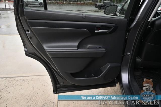 used 2023 Toyota Highlander car