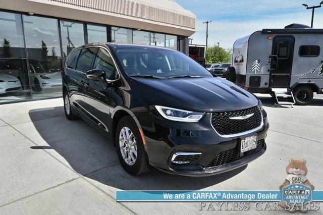 used 2024 Chrysler Pacifica car, priced at $34,995