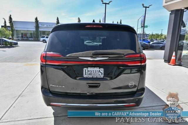 used 2024 Chrysler Pacifica car, priced at $34,995