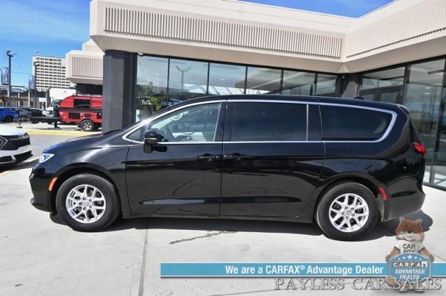 used 2024 Chrysler Pacifica car, priced at $34,995