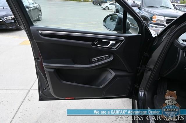 used 2017 Porsche Macan car