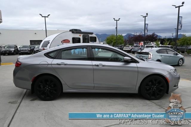used 2015 Chrysler 200 car