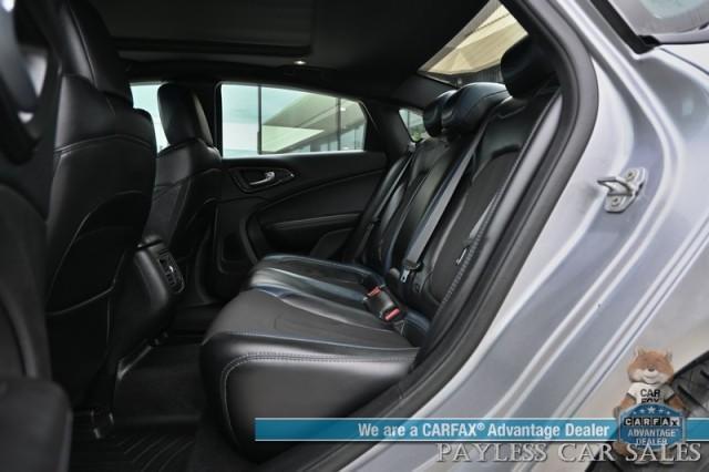 used 2015 Chrysler 200 car
