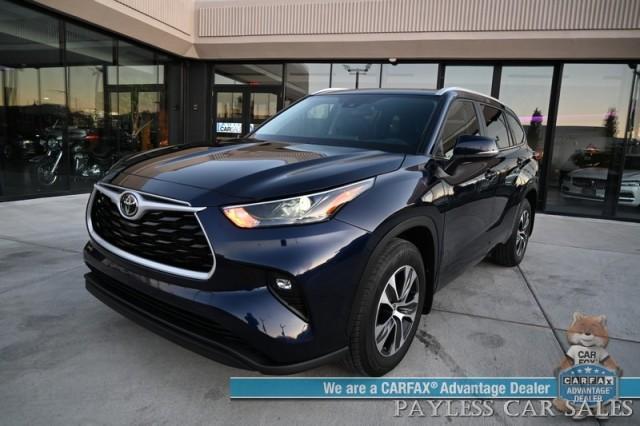 used 2023 Toyota Highlander car, priced at $38,995