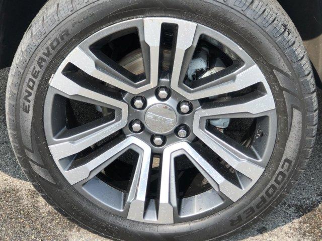 used 2017 GMC Yukon car, priced at $18,441