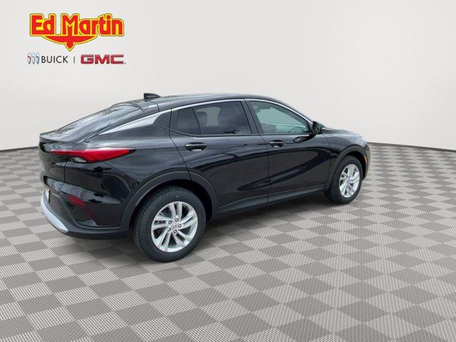 new 2025 Buick Envista car, priced at $26,280