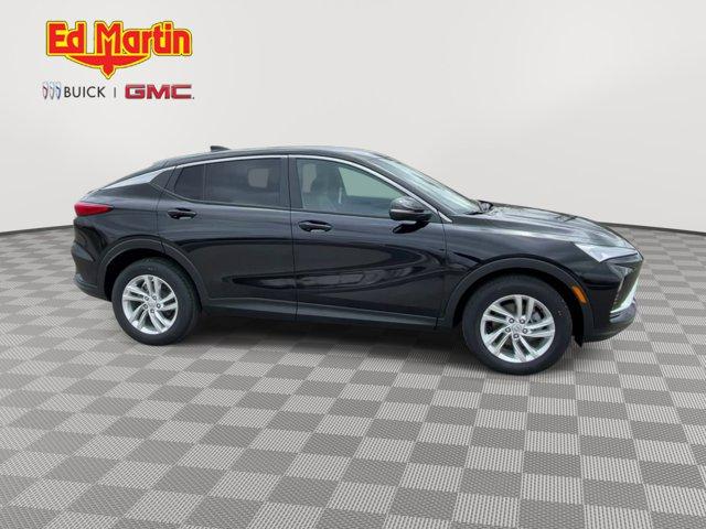 new 2025 Buick Envista car, priced at $26,280