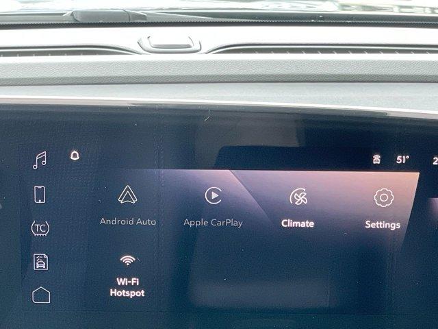 new 2025 Buick Envista car, priced at $26,280