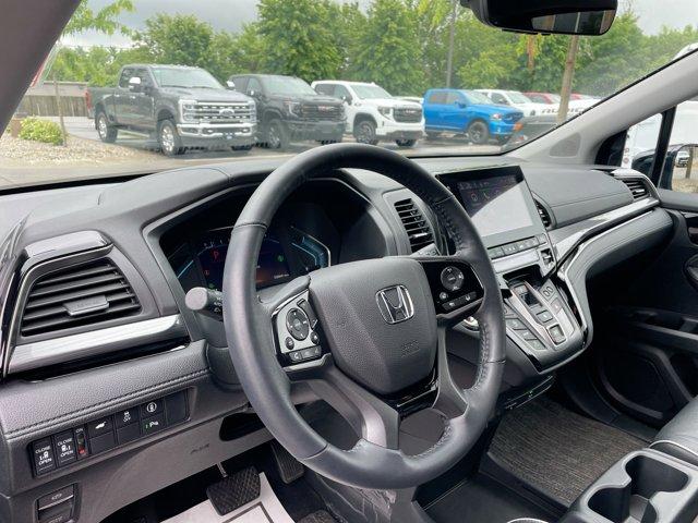 used 2024 Honda Odyssey car, priced at $39,998