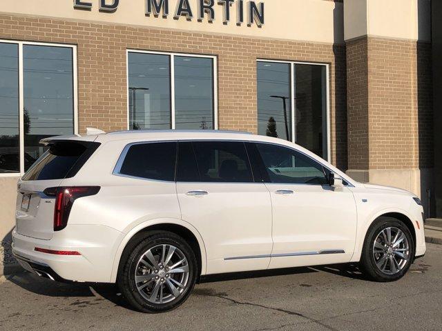 used 2022 Cadillac XT6 car, priced at $34,998