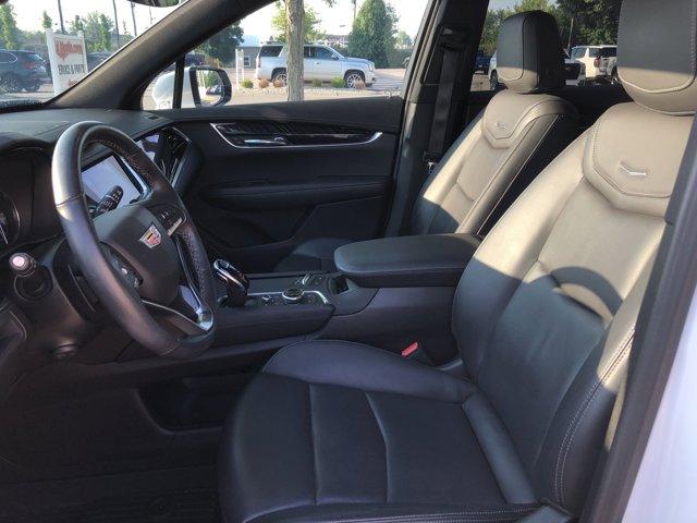 used 2022 Cadillac XT6 car, priced at $34,998