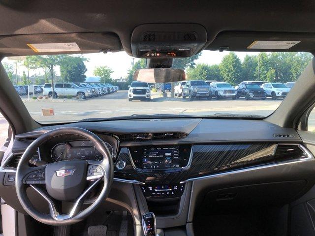 used 2022 Cadillac XT6 car, priced at $34,998