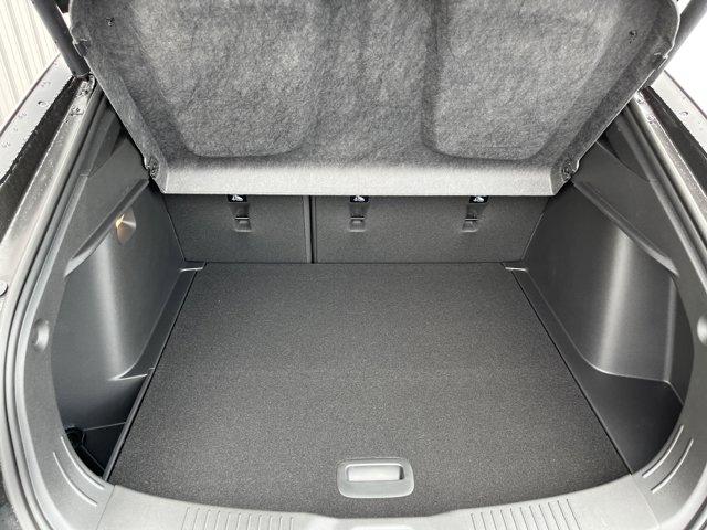 new 2025 Buick Envista car, priced at $26,530