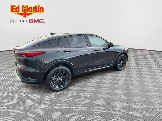 new 2025 Buick Envista car, priced at $30,070