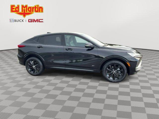new 2025 Buick Envista car, priced at $30,070