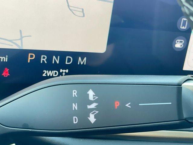 new 2025 Buick Envision car, priced at $45,095