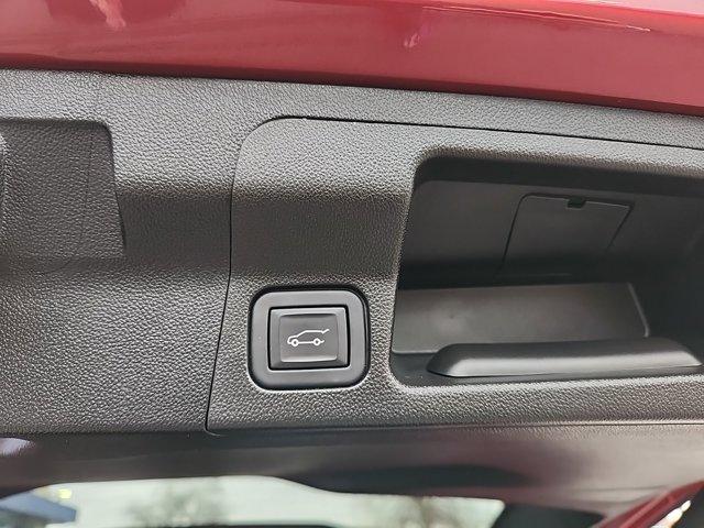 used 2023 GMC Acadia car, priced at $30,998