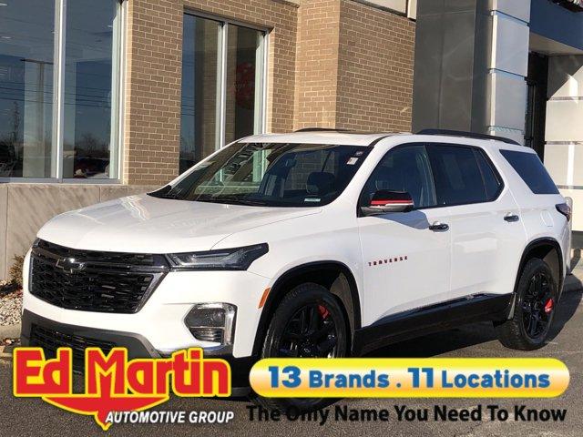 used 2022 Chevrolet Traverse car, priced at $32,998