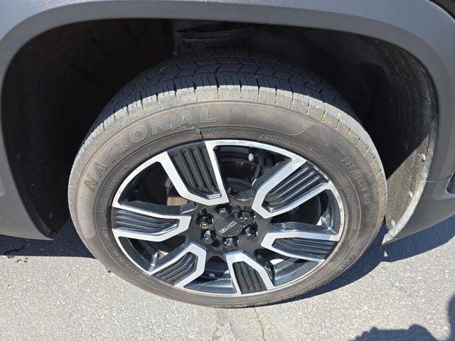 used 2021 GMC Acadia car, priced at $22,556