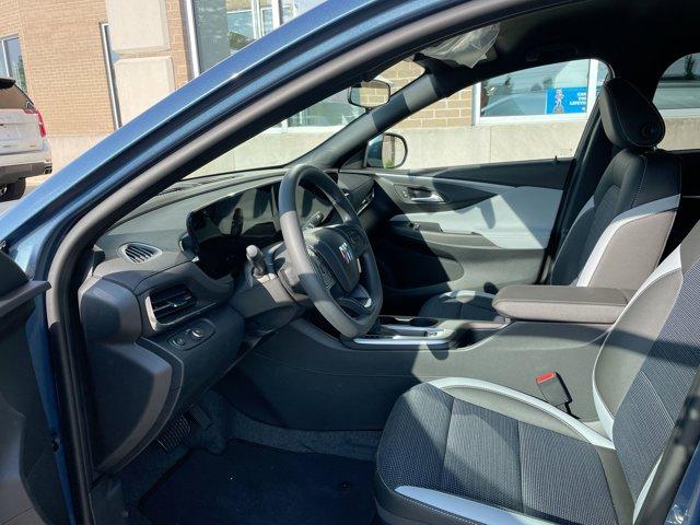 new 2025 Buick Envista car, priced at $24,535