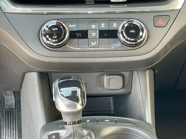 new 2025 Buick Envista car, priced at $24,535