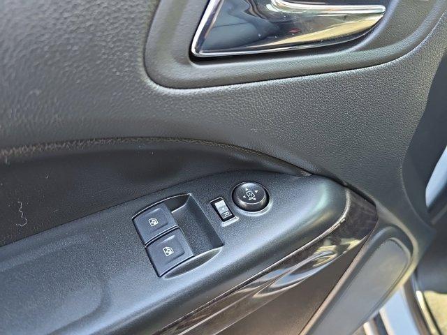 used 2022 GMC Canyon car, priced at $27,907