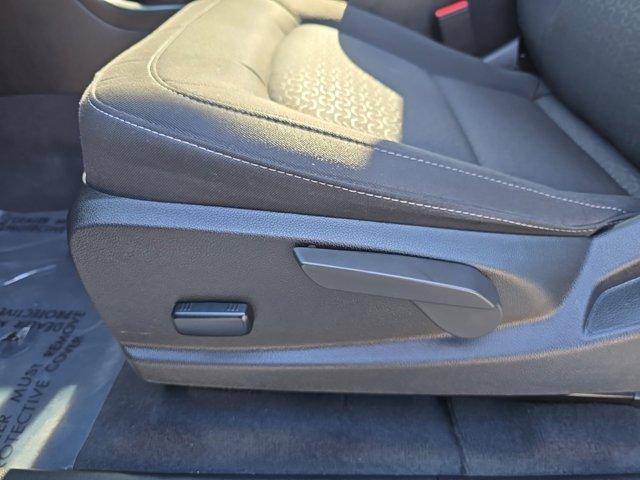 used 2022 GMC Canyon car, priced at $27,907
